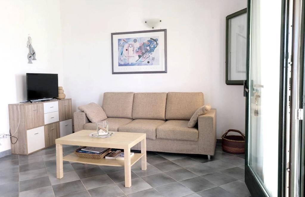 Cozy Cottage Sole, Calasetta (CI) #6