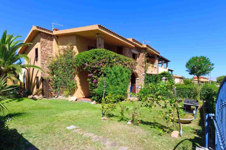 Appartamenti Tiffany - Trilo 4, San Teodoro (OT)