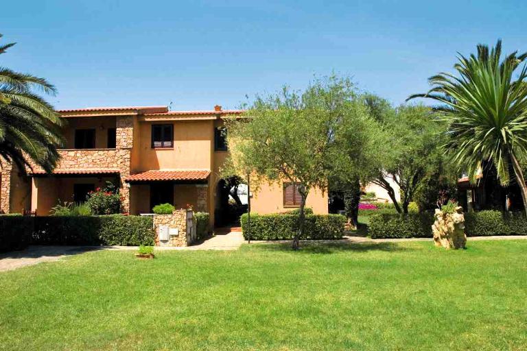 Appartamenti Tiffany - Trilo 4, San Teodoro (OT)