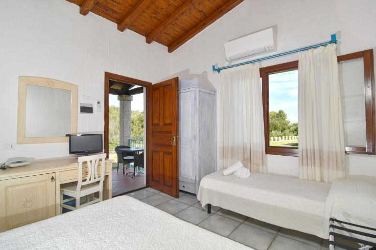 Hotel Li Suari Club Village - Camere Family, San Teodoro (OT)