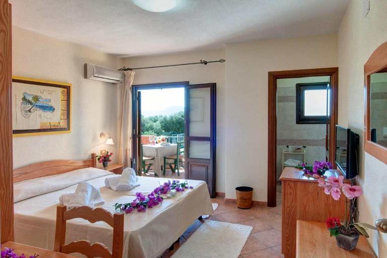 Relax Hotel I Ginepri - Familienzimmer, Cala Gonone (NU)