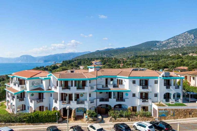 Relax Hotel I Ginepri - Familienzimmer, Cala Gonone (NU)