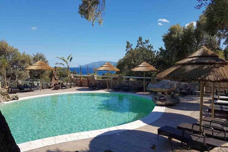 Relax Hotel I Ginepri - Superior Zimmer mit Balkon und Meerblick, Cala Gonone (NU)