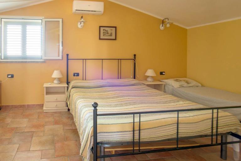 Holiday Home Ibisco - Home Ibisco, Sant'Antioco (CA)