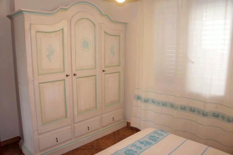 Holiday Home Blue - 2-bedroom flat Celeste ground floor, Calasetta (CI)