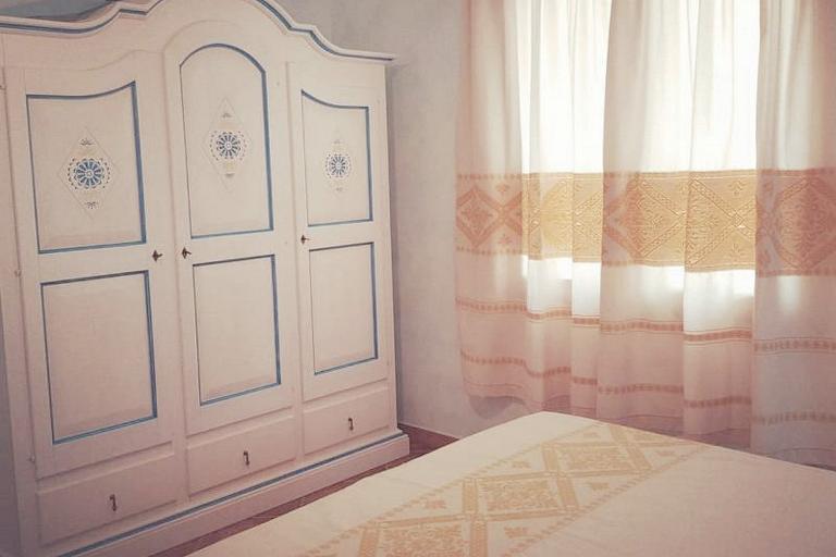 Holiday Home Blue - 2-bedroom flat Azzuro 1st floor, Calasetta (CI)
