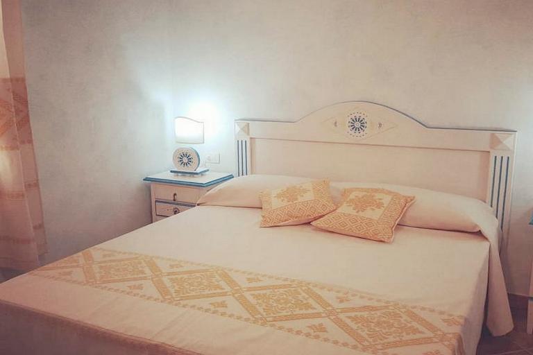 Holiday Home Blue - 2-bedroom flat Azzuro 1st floor, Calasetta (CI)