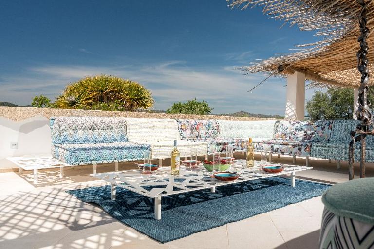 Villa Fabiana - Villa, San Teodoro (OT)