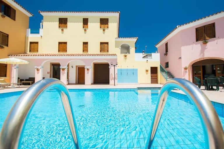 Residence Cala Viola - Appartement de deux pièces - 4 personnes, Orosei (NU)