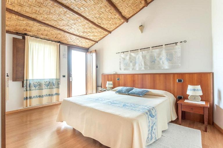 Hotel Villa Canu - Classic Room, Cabras (OR)