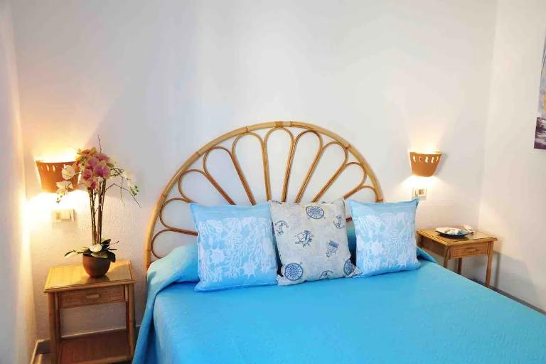 Appartements Isola Rossa - Appartement Tinnari, Isola Rossa (OT)