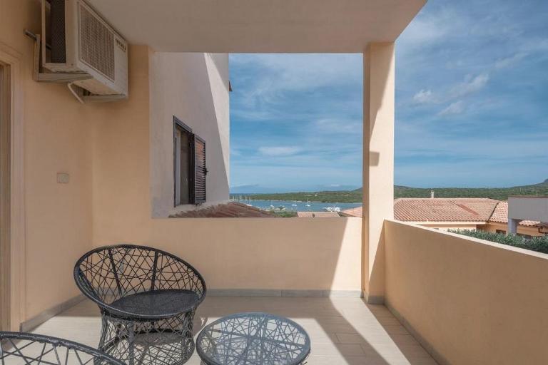 Residence Baia de Bahas - Appartement deux pièces vue sur la mer, Golfo Aranci (OT)