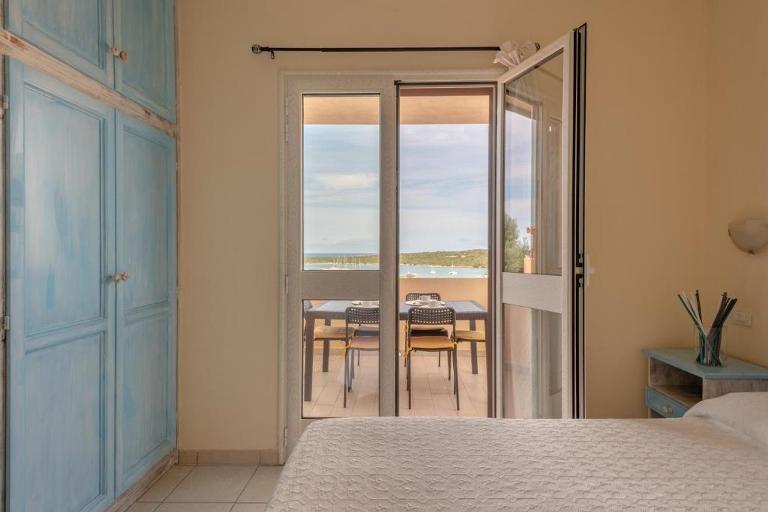 Residence Baia de Bahas - Appartement deux pièces vue sur la mer, Golfo Aranci (OT)