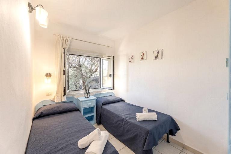 Residence Baia de Bahas - Appartement trois pièces, Golfo Aranci (OT)