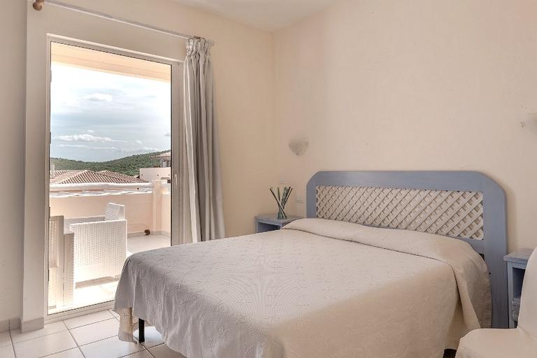 Residence Baia de Bahas - Appartement trois pièces vue sur la mer, Golfo Aranci (OT)