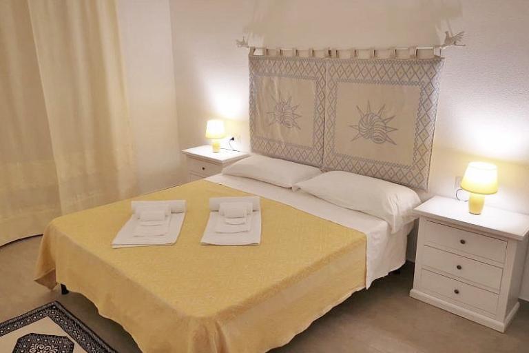 Residence Badus - 3-room apartment 6 with sea views, Badesi (SS)