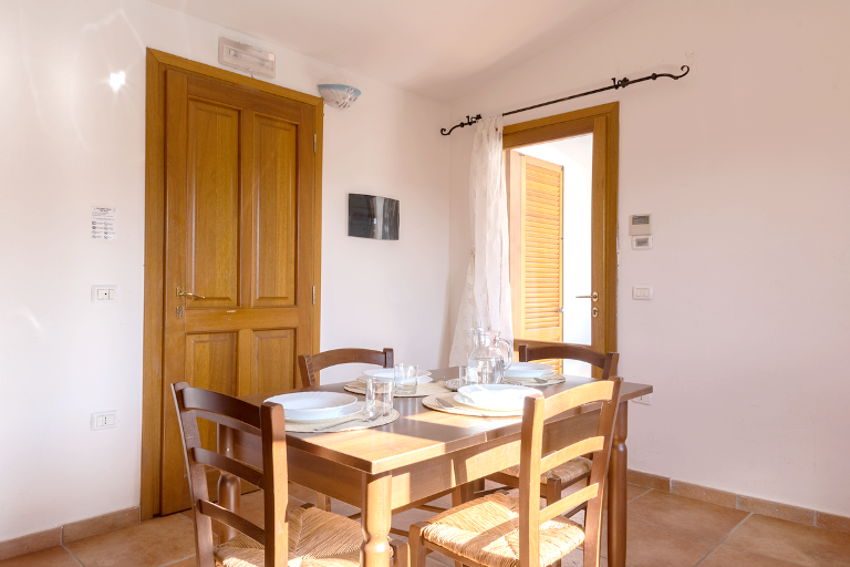 Holiday Flats Bouganvillage - 1-Bedroom Flat 4, Budoni (OT)