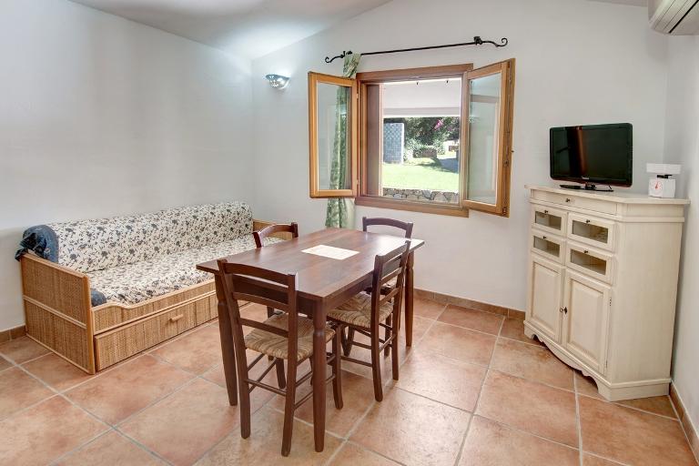 Holiday Flats Bouganvillage - 2-Bedroom Flat 6, Budoni (OT)