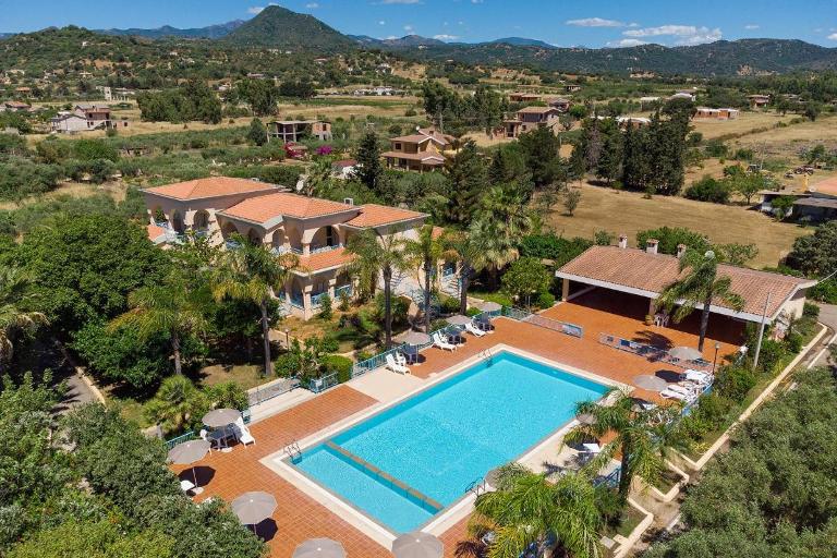 Residence Mare Azzurro - 3-Zimmerwohnung Standard für bis zu 6 Personen, Cardedu (OG)