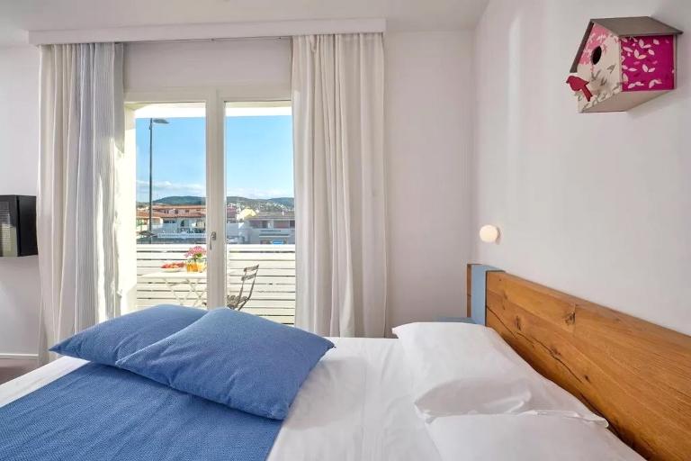 Serviced apartments Porto San Paolo - Suite Apartment, Porto San Paolo (OT)