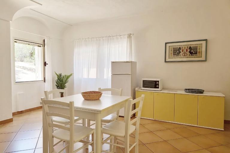 House Delmare - Flat on ground floor, Orosei (NU)