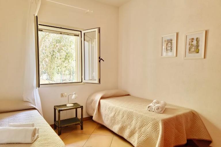 House Delmare - Flat on ground floor, Orosei (NU)