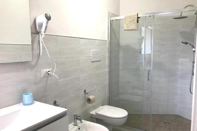 Angolo Mare Apartments & Rooms - Double Romms, Porto Pino (CI)