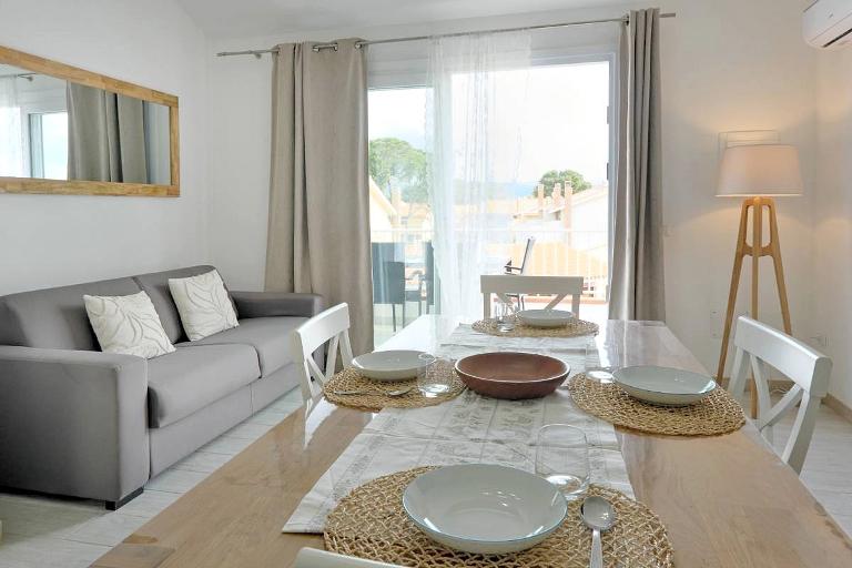 Home Porto Pino - Ferienwohnung, Porto Pino (CI)