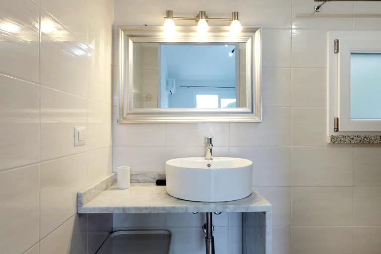 Home Porto Pino - Ferienwohnung, Porto Pino (CI)
