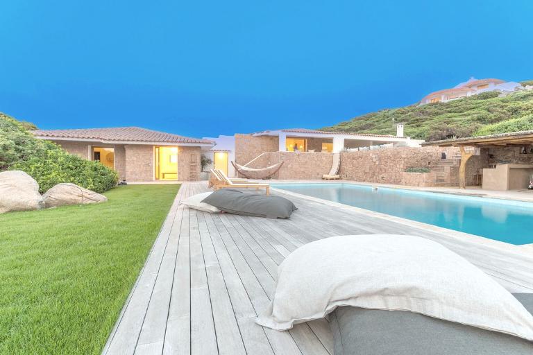 Villa Blue Horizon - Villa Blue Horizon - 5 Schlafzimmer, Portobello (OT)