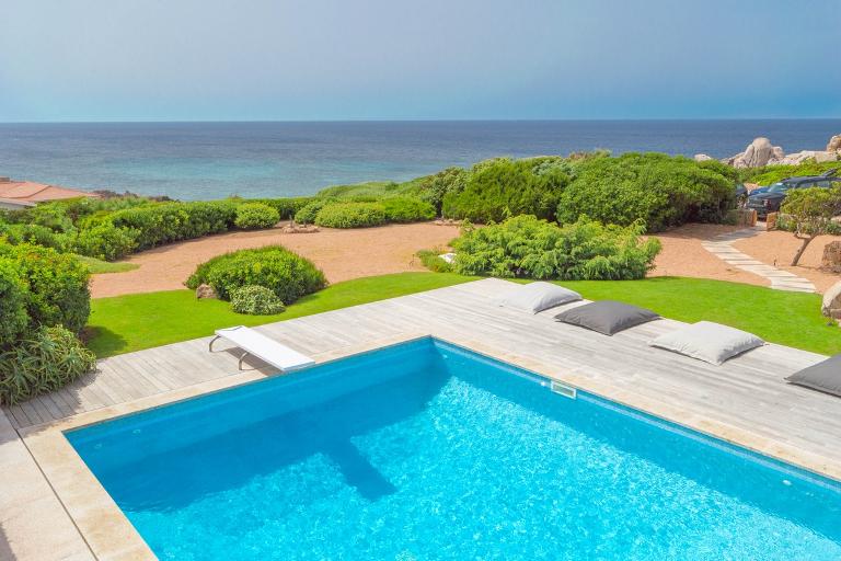 Villa Blue Horizon - Villa Blue Horizon - 5 Schlafzimmer, Portobello (OT)