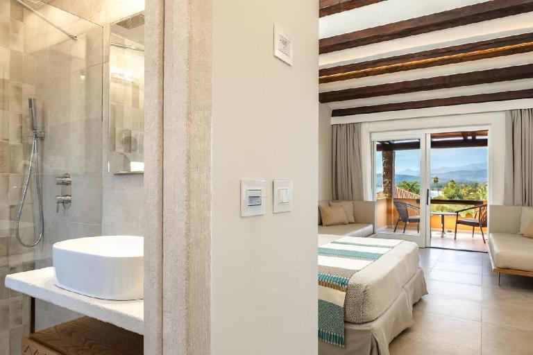 Hotel Club Saraceno - Deluxe Rooms with Sea view, Arbatax (OG)