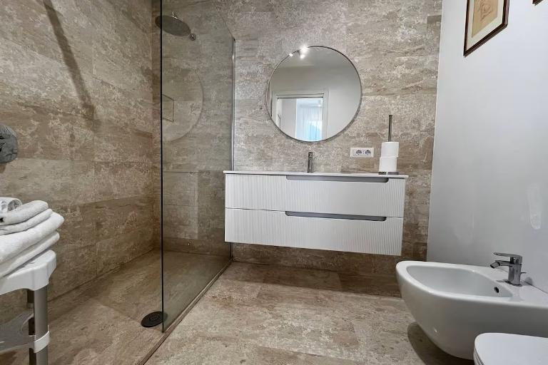 Residenza Peonia - Junior Suite L, Cagliari (CA)