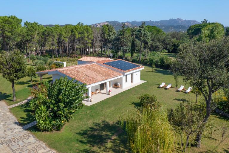 Villa Ninfea - Villa, San Pantaleo (OT)