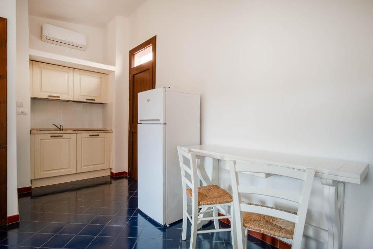 Residence Hotel Costa Serena - Monolocale 2, Palau (OT)