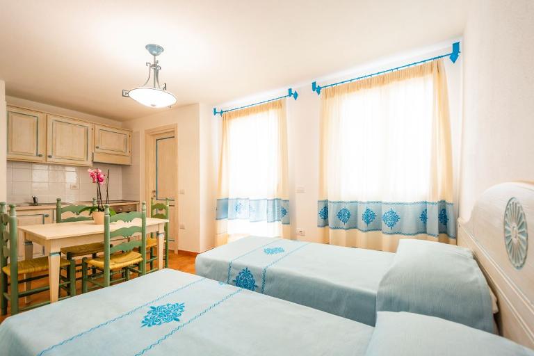 Le Residenze del Baia Marina - Bilo 4 Premium, Orosei (NU)