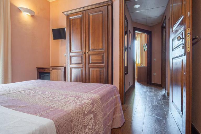 Hotel Villa Asfodeli - Camera Family, Tresnuraghes (OR)