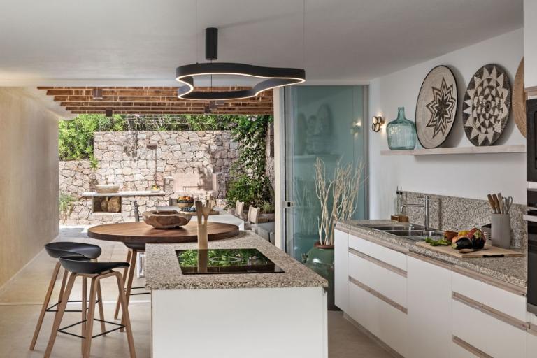 Ville Torreruja - Villa Elicrisio con piscina, Isola Rossa (OT)