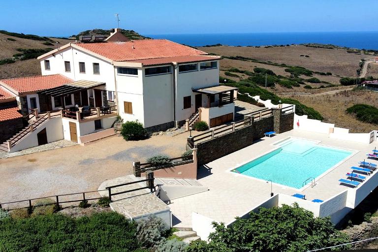 Agriturismo Finagliosu - Appartamenti fino a 2 persone, Sassari (SS)