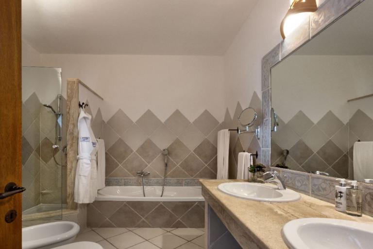 Le Dune Resort & Spa - Royal Suite 2 vista mare laterale, Badesi (SS)