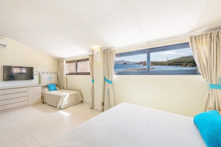 Hotel Cala Lunga - Prestoge Rooms with sea views, La Maddalena (OT)