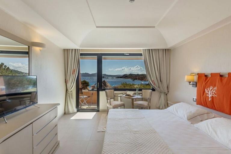 Hotel Cala Lunga - Prestoge Rooms with sea views, La Maddalena (OT)