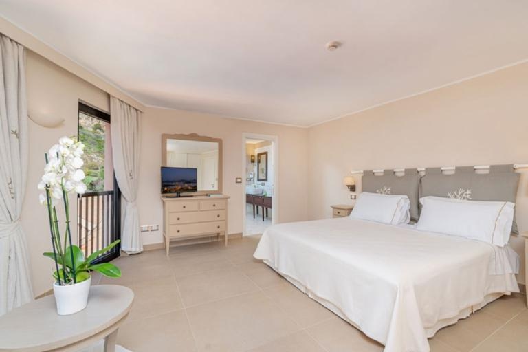 Hotel Cala Lunga - Junior Suite, La Maddalena (OT)