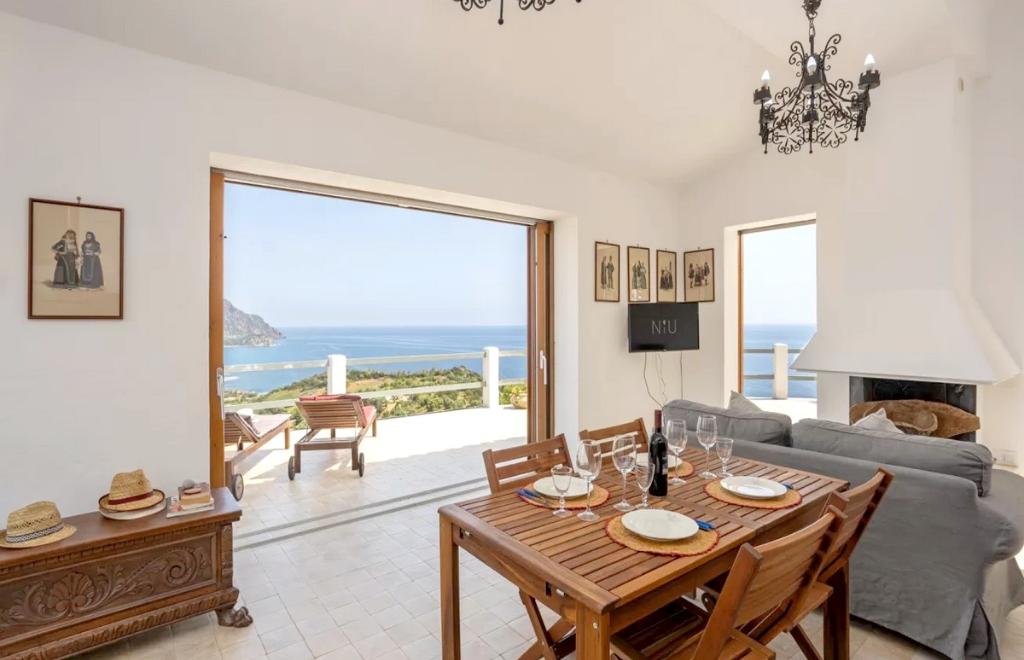 Maison Odette, Tertenia (OG) #4
