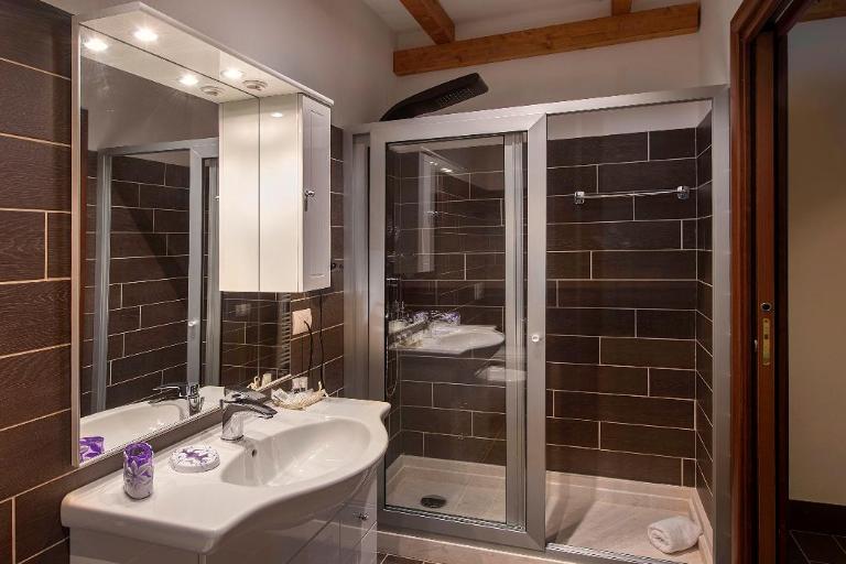 Hotel Rurale & Spa Orti di Nora - Familienzimmer, Pula (CA)