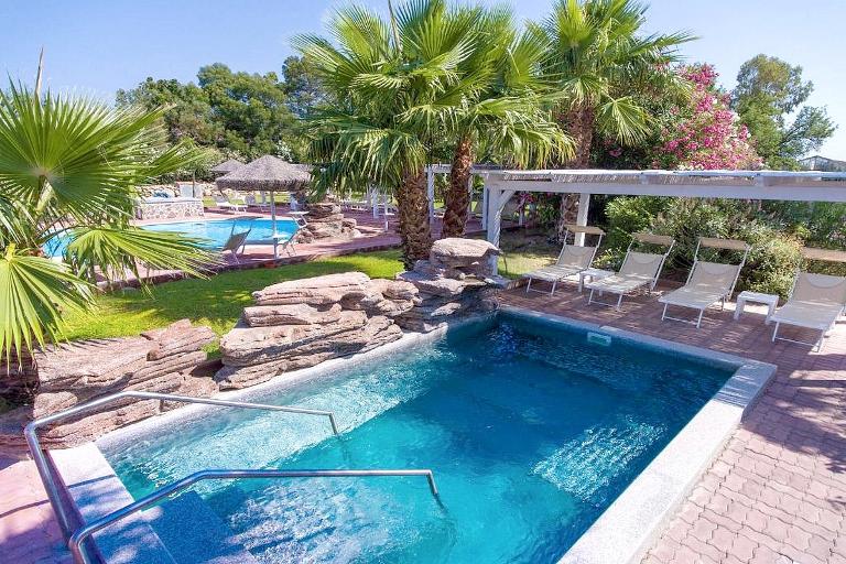 Hotel Rurale & Spa Orti di Nora - Familienzimmer, Pula (CA)