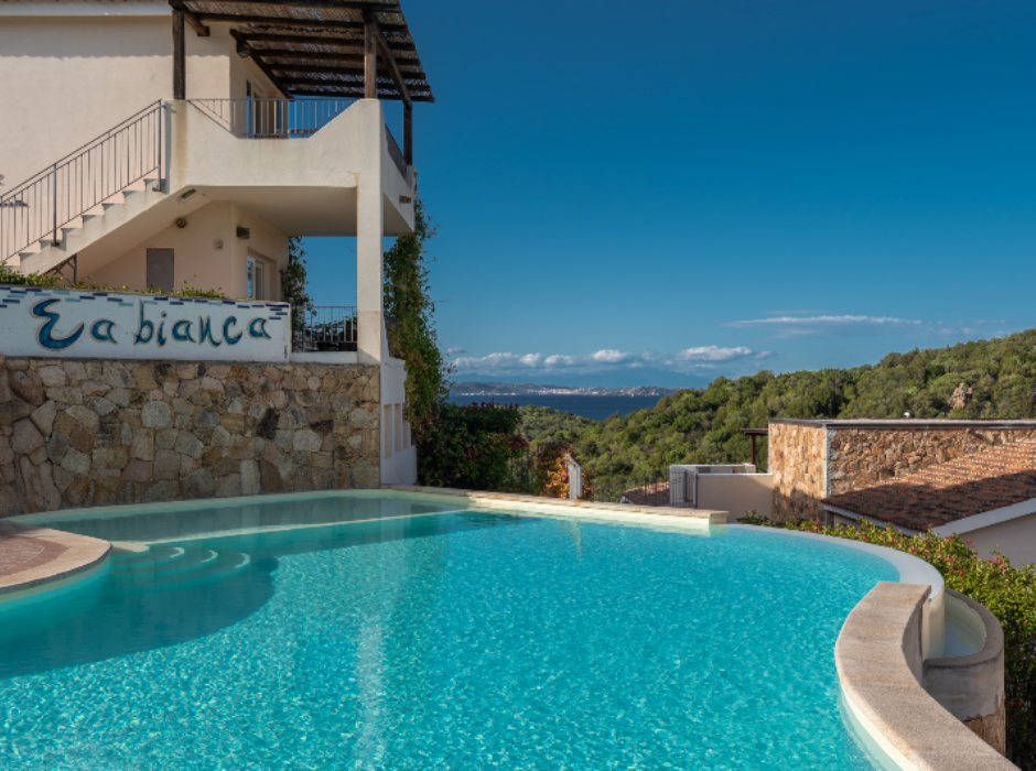 Residence Ea Bianca Residence Baia Sardinia - Sardegna