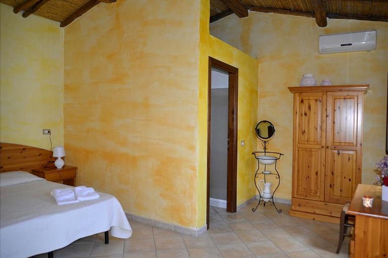 Gîte rural Rubinu - Chambre double, Galtellì (NU)