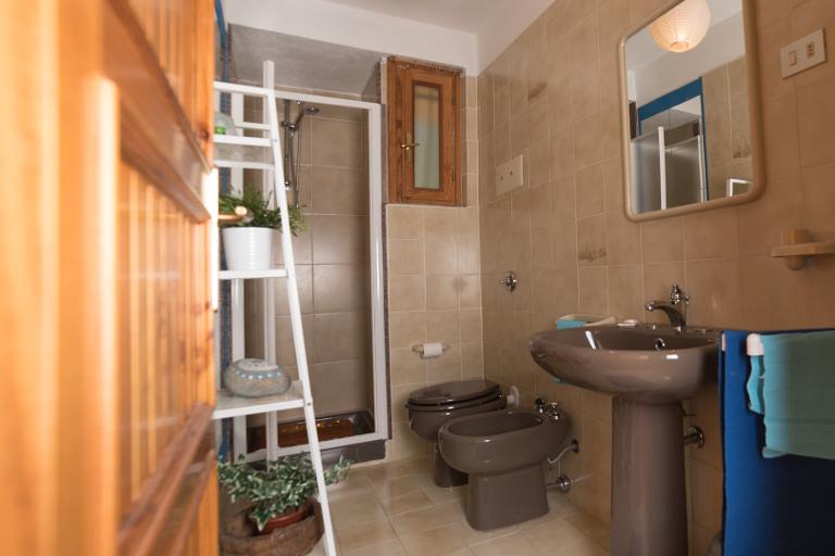 Ferienwohnungen Linnas Siccas - Ferienwohnung Sunrise für 4 Personen, Cala Liberotto (NU)