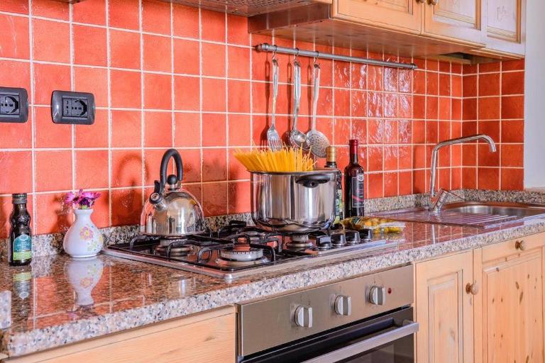 Residenz Borgo Monte Sixeri - Ferienwohnung Deluxe, Alghero (SS)